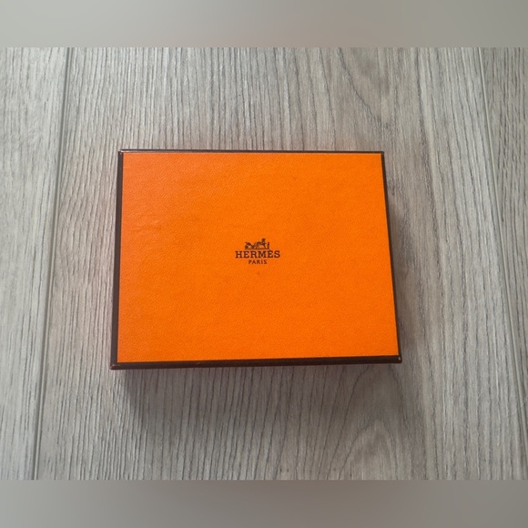 HERMÈS Playing Cards Set. ♠️♦️♥️♣️🎴 - Picture 4 of 8